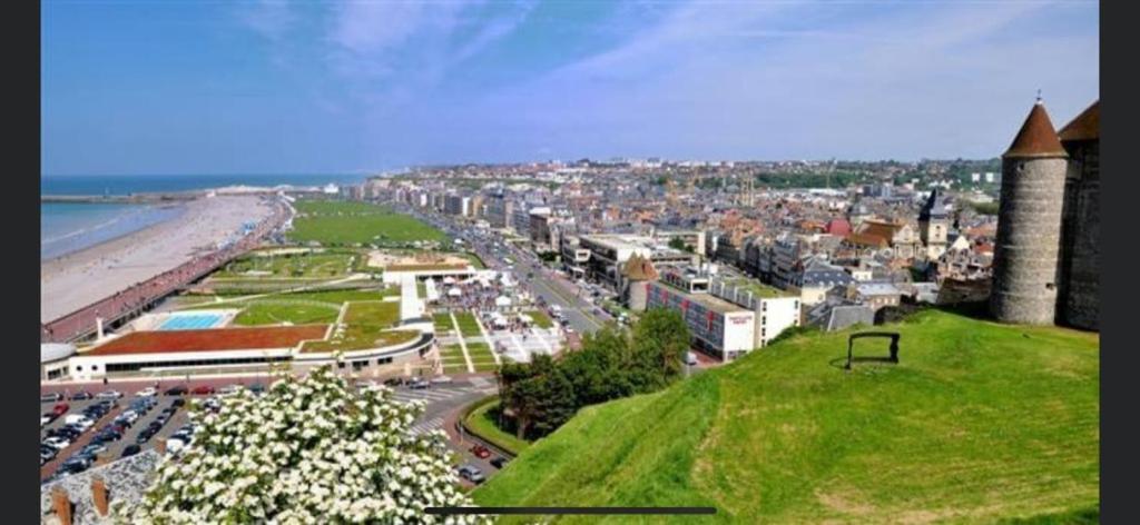 Le Petit Fute 112 Apartment Biville-sur-Mer ภายนอก รูปภาพ